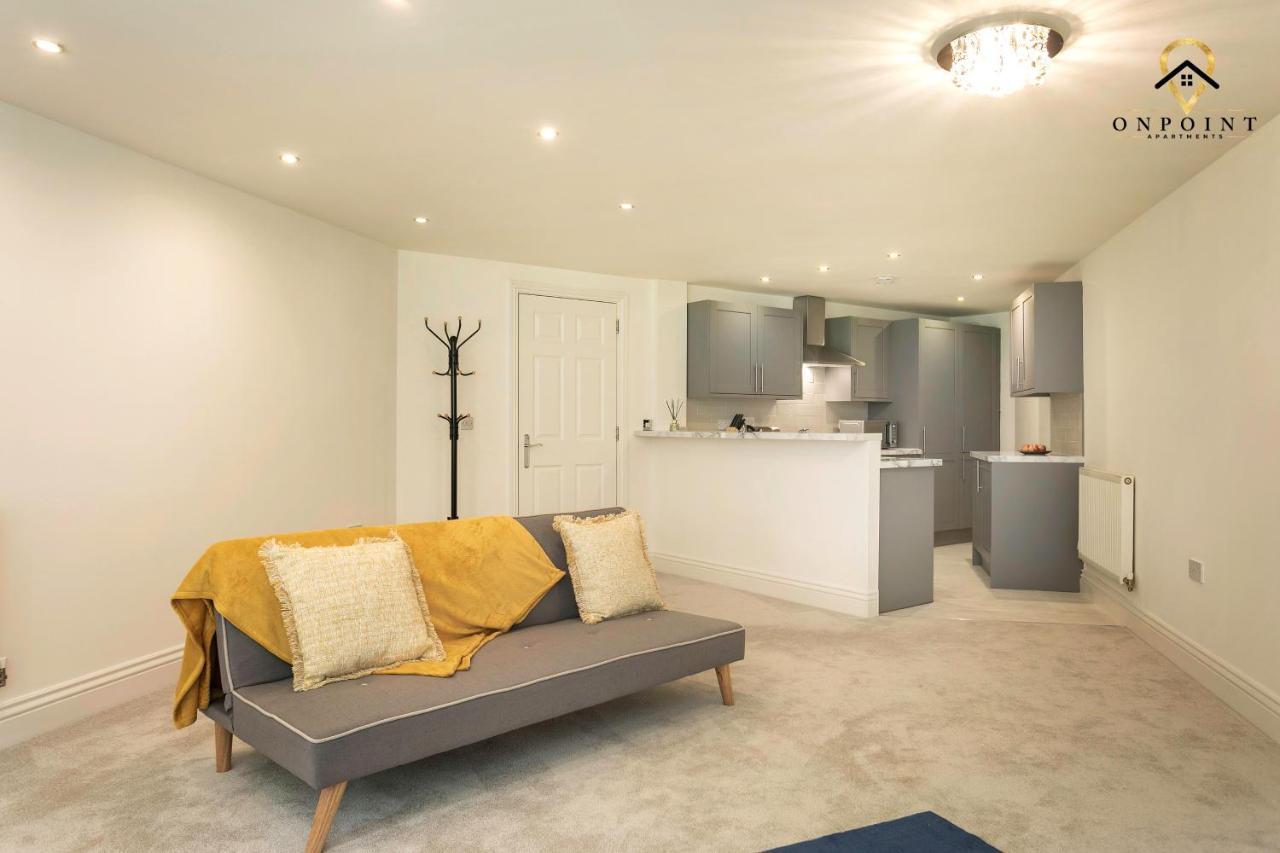 ✰Onpoint -Large 2 Bedroom Apt With Parking!✰ Νότιγχαμ Εξωτερικό φωτογραφία