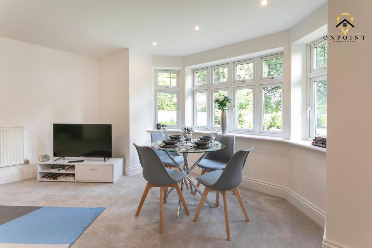 ✰Onpoint -Large 2 Bedroom Apt With Parking!✰ Νότιγχαμ Εξωτερικό φωτογραφία