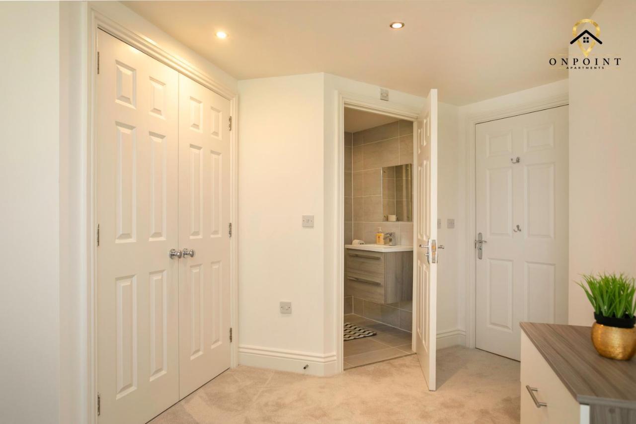 ✰Onpoint -Large 2 Bedroom Apt With Parking!✰ Νότιγχαμ Εξωτερικό φωτογραφία