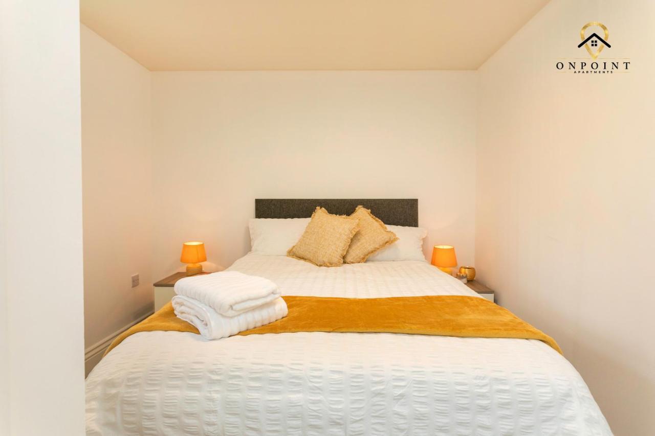 ✰Onpoint -Large 2 Bedroom Apt With Parking!✰ Νότιγχαμ Εξωτερικό φωτογραφία