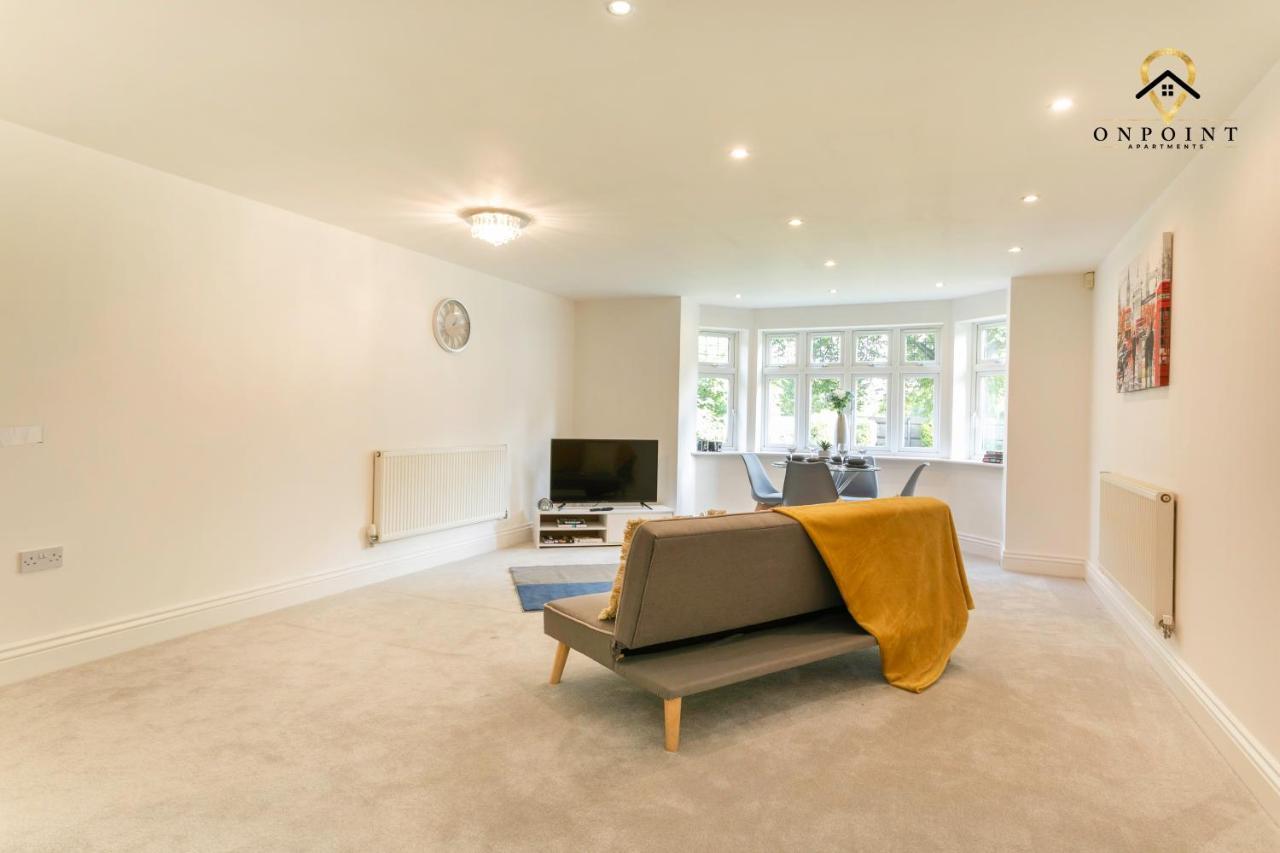✰Onpoint -Large 2 Bedroom Apt With Parking!✰ Νότιγχαμ Εξωτερικό φωτογραφία