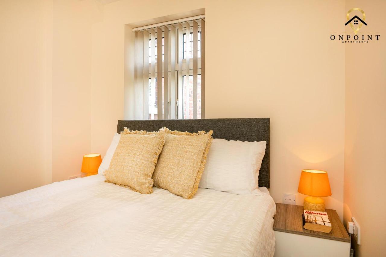 ✰Onpoint -Large 2 Bedroom Apt With Parking!✰ Νότιγχαμ Εξωτερικό φωτογραφία