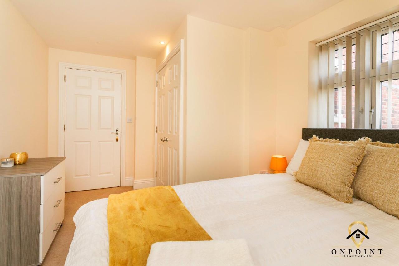 ✰Onpoint -Large 2 Bedroom Apt With Parking!✰ Νότιγχαμ Εξωτερικό φωτογραφία
