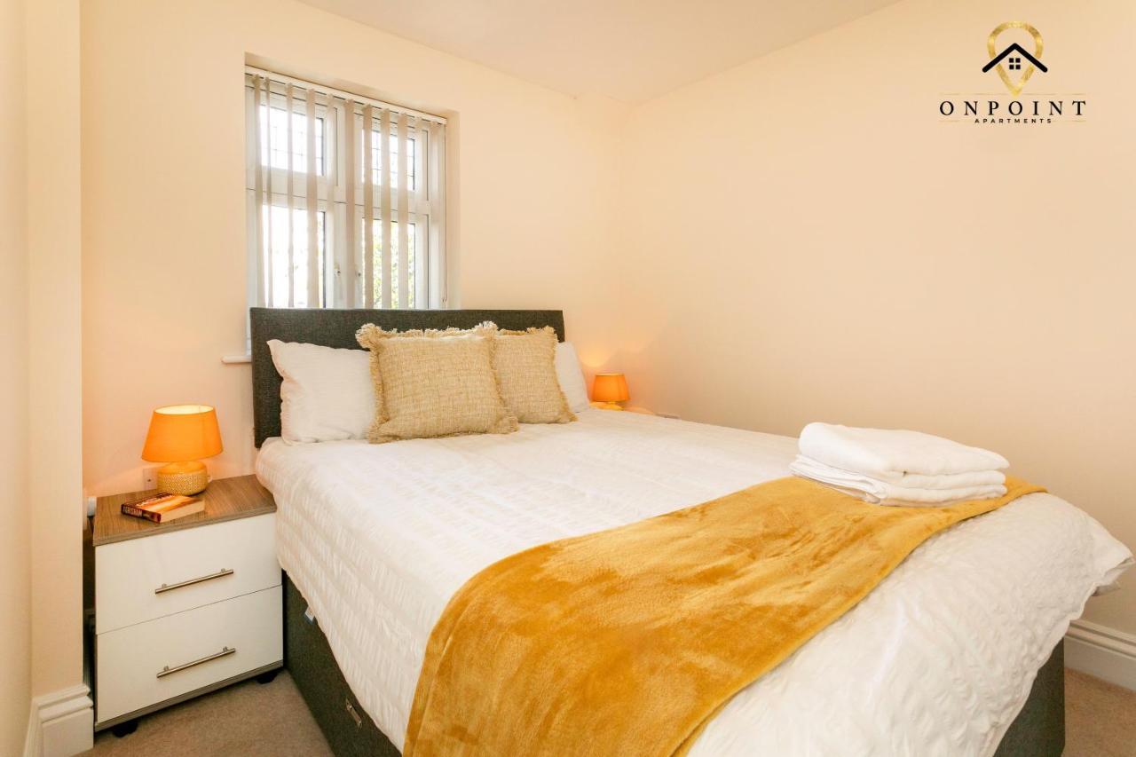 ✰Onpoint -Large 2 Bedroom Apt With Parking!✰ Νότιγχαμ Εξωτερικό φωτογραφία