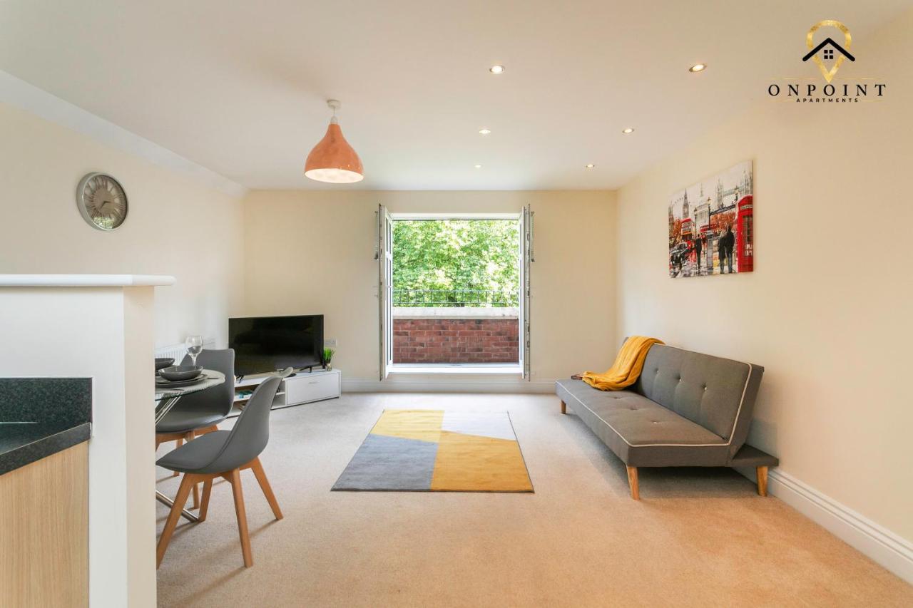 ✰Onpoint -Large 2 Bedroom Apt With Parking!✰ Νότιγχαμ Εξωτερικό φωτογραφία