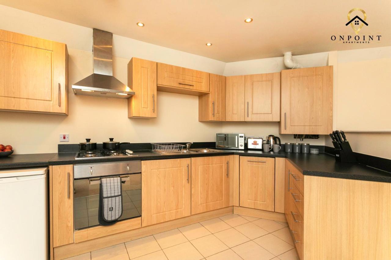 ✰Onpoint -Large 2 Bedroom Apt With Parking!✰ Νότιγχαμ Εξωτερικό φωτογραφία