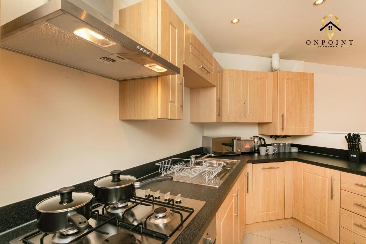 ✰Onpoint -Large 2 Bedroom Apt With Parking!✰ Νότιγχαμ Εξωτερικό φωτογραφία